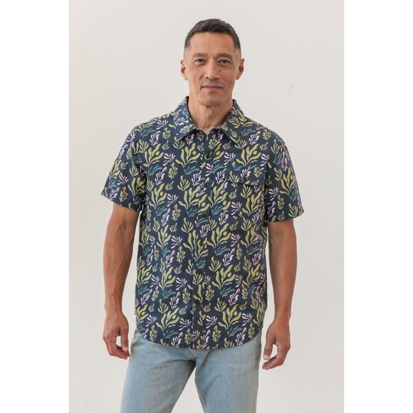 Bridge & Burn The Marten Shirt Printed Short Sleeve Standard Fit L NWT 282866 - Picture 4 of 9